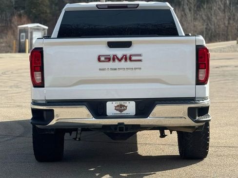 Used 2019 GMC Sierra 1500 Pickup 4D 5 3/4 ft w/ Convenience Package image 5