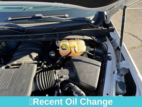 Used 2022 Cadillac Escalade ESV Premium Luxury image 37