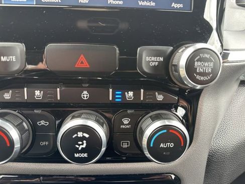 Used 2024 RAM 1500 Laramie image 23