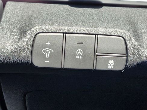 New 2026 Hyundai Elantra SE FWD image 23