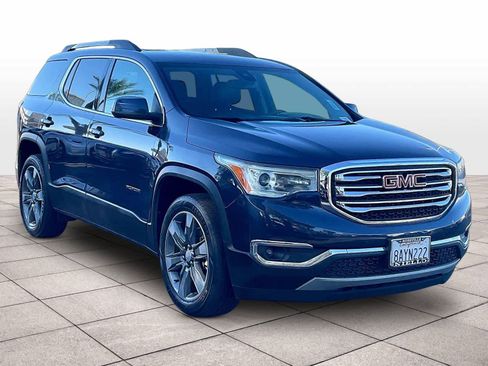 Used 2018 GMC Acadia SLT image 2