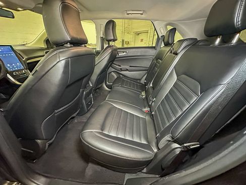 Used 2024 Ford Edge SEL AWD/4WD image 23