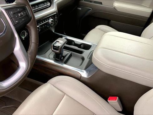 Used 2023 GMC Sierra 1500 SLT image 31