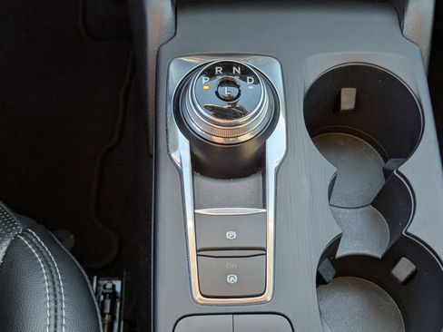 Certified 2021 Ford Escape SEL image 26