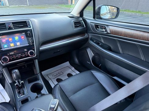 Used 2018 Subaru Outback 2.5i Limited image 62