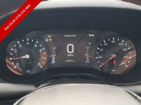 Used 2025 Jeep Compass Trailhawk w/ Trailhawk Convenience Group AWD/4WD image 27