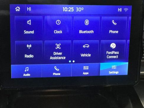 Used 2020 Ford Explorer XLT w/ Equipment Group 202A image 19