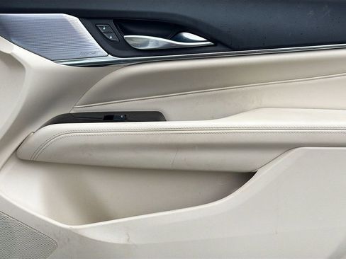 Used 2023 Cadillac CT4 Luxury w/ Sun And Sound Package RWD image 22