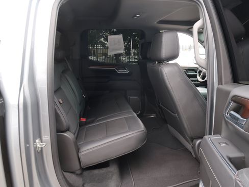 Used 2024 GMC Sierra 1500 Denali AWD/4WD image 38