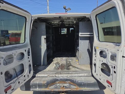 Used 2012 Ford E-150 and Econoline 150 RWD image 5