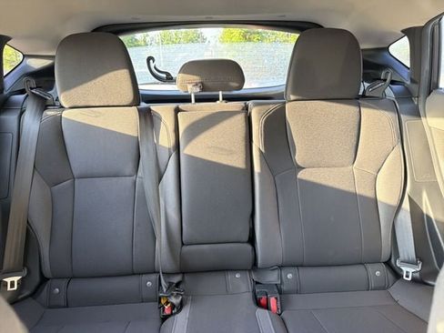 Certified 2026 Subaru Crosstrek 2.5i Premium AWD/4WD image 27