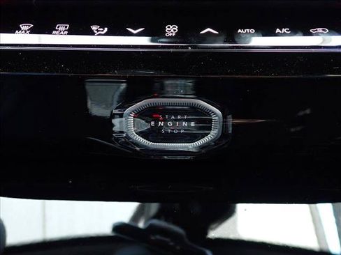New 2026 Jeep Grand Cherokee Limited AWD/4WD image 23