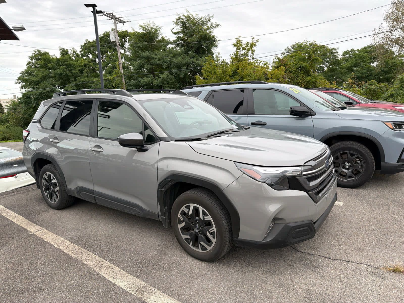 Used 2025 Subaru Forester Premium AWD/4WD image 23