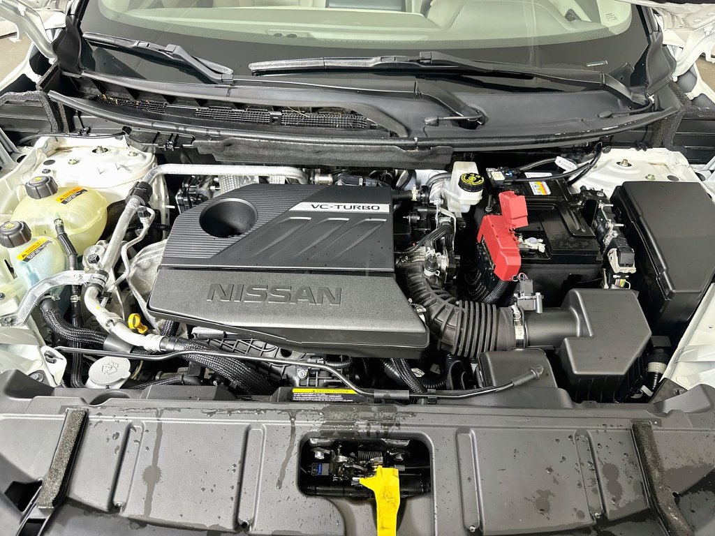Used 2023 Nissan Rogue SL AWD/4WD image 10