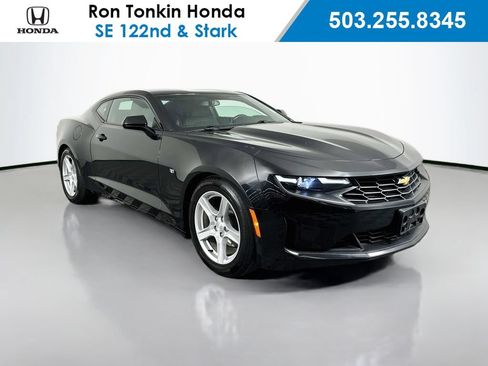 Used 2023 Chevrolet Camaro LT RWD image 1