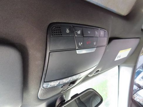 Used 2018 Mercedes-Benz C 300 4MATIC Sedan image 26