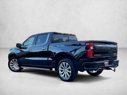 Used 2021 Chevrolet Silverado 1500 High Country w/ Technology Package image 13