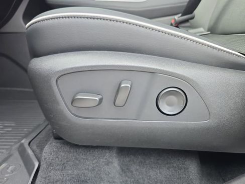 New 2026 Buick Enclave Preferred w/ Power Package image 19