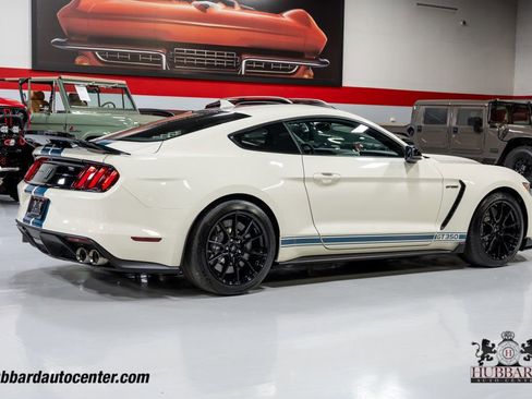Used 2020 Ford Mustang Shelby GT350 w/ Technology Package RWD image 8