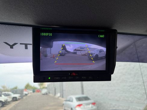 Used 2021 Ford F750 2WD Regular Cab Super Duty image 25