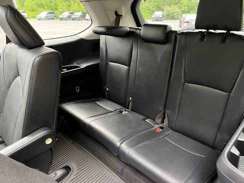 Used 2024 Toyota Grand Highlander AWD image 23