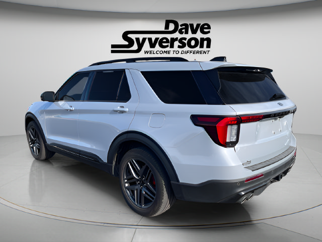 Used 2026 Ford Explorer ST w/ Sun And Sound Package AWD/4WD image 6