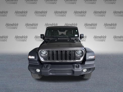 Used 2025 Jeep Wrangler Sport S image 3
