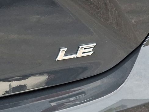 Used 2025 Toyota Camry LE image 30