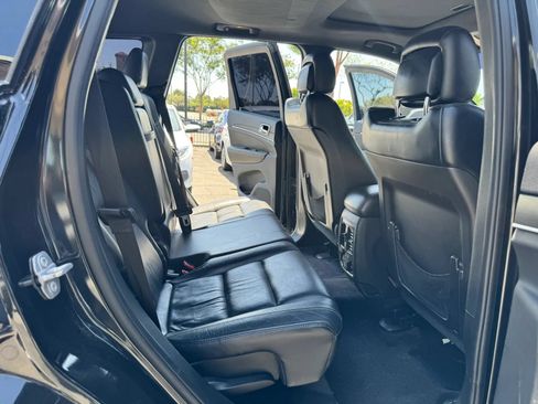 Used 2015 Jeep Grand Cherokee Limited RWD image 12
