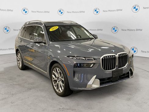 Used 2023 BMW X7 xDrive40i w/ Premium Package image 7
