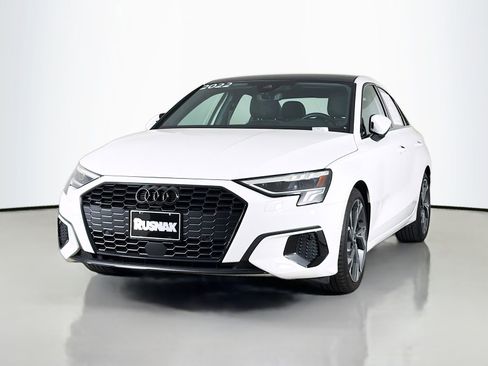 Used 2022 Audi A3 2.0T Premium Plus w/ Premium Plus Package FWD image 3