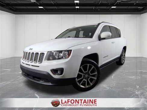 Used 2017 Jeep Compass High Altitude image 1