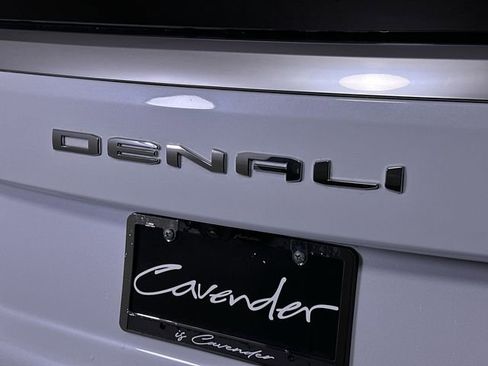 New 2026 GMC Yukon Denali w/ Sun & Power Step Package image 32