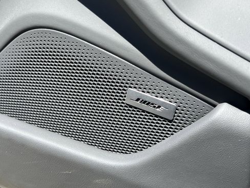 Certified 2022 Porsche Taycan 4S image 33