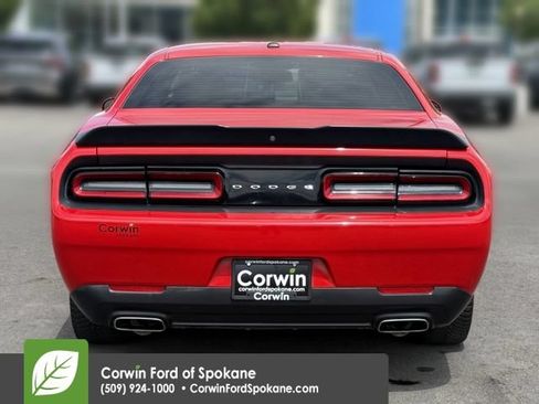 Used 2018 Dodge Challenger SXT w/ Blacktop Package RWD image 16