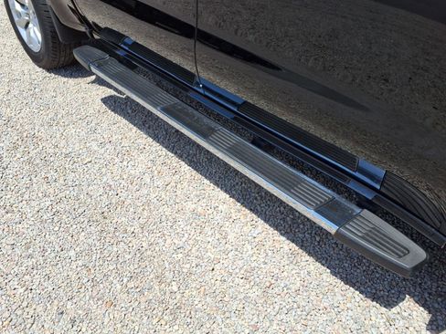 Used 2025 Chevrolet Silverado 1500 Custom image 7