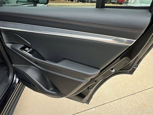 Used 2024 Jeep Wagoneer Launch Edition image 21