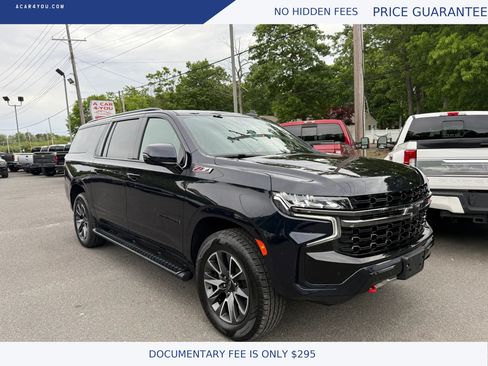 Used 2022 Chevrolet Suburban Z71 w/ Z71 Off-Road Package AWD/4WD image 4