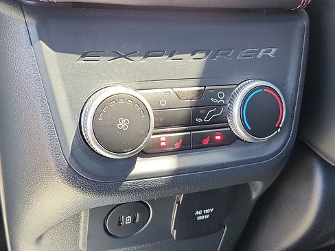 Used 2025 Ford Explorer ST w/ Sun And Sound Package AWD/4WD image 12