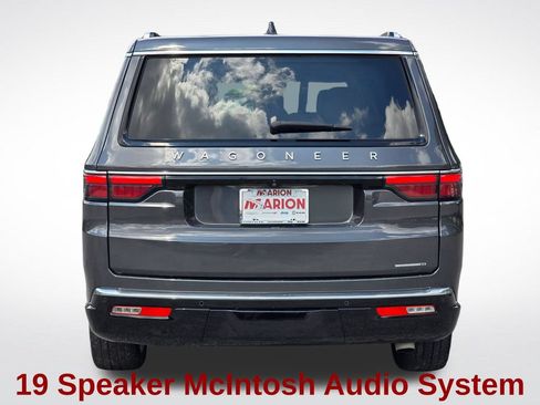 Used 2024 Jeep Wagoneer L Series III w/ Premium Group I AWD/4WD image 20