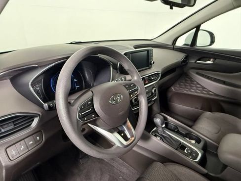 Used 2019 Hyundai Santa Fe SEL FWD image 17