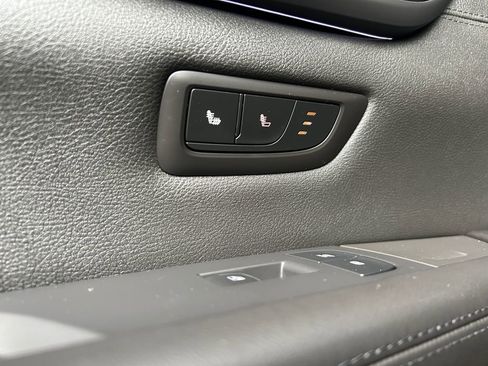 Used 2019 Cadillac CT6 V w/ Driver Assist Package image 35