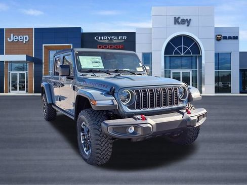 New 2026 Jeep Gladiator Rubicon w/ Technology Group image 3