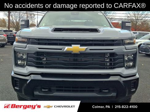 Certified 2024 Chevrolet Silverado 2500 Custom w/ Custom Value Package image 2