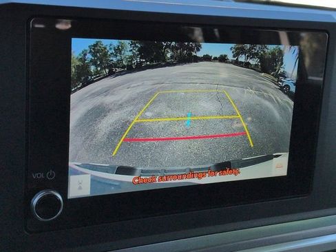 Used 2025 Toyota Tacoma SR5 RWD image 19