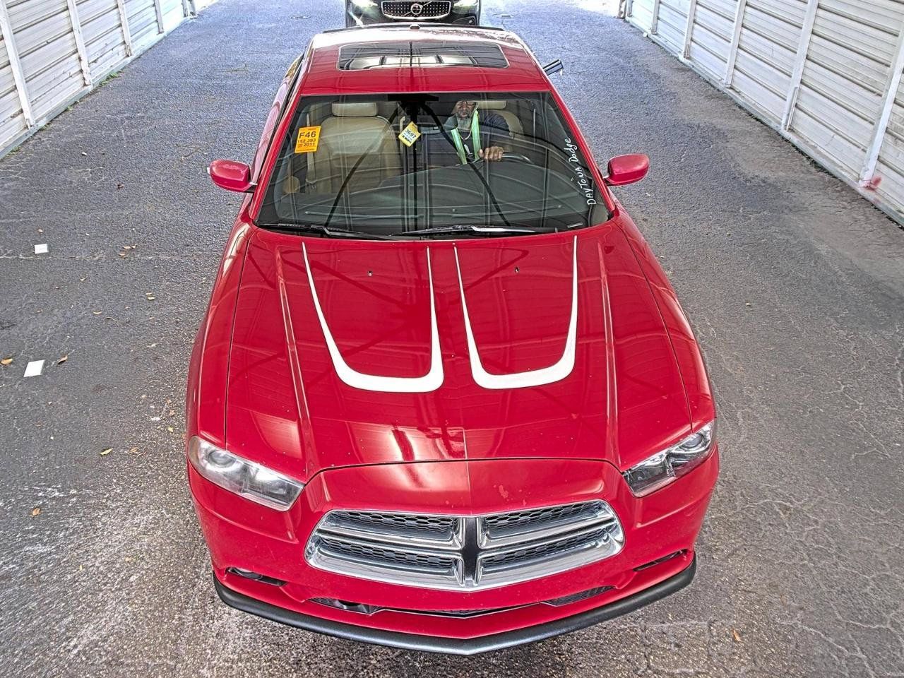 Used 2011 Dodge Charger R/T RWD image 2