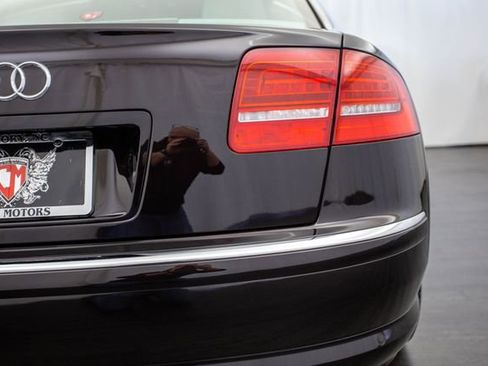 Used 2009 Audi S8 4dr Sedan image 39