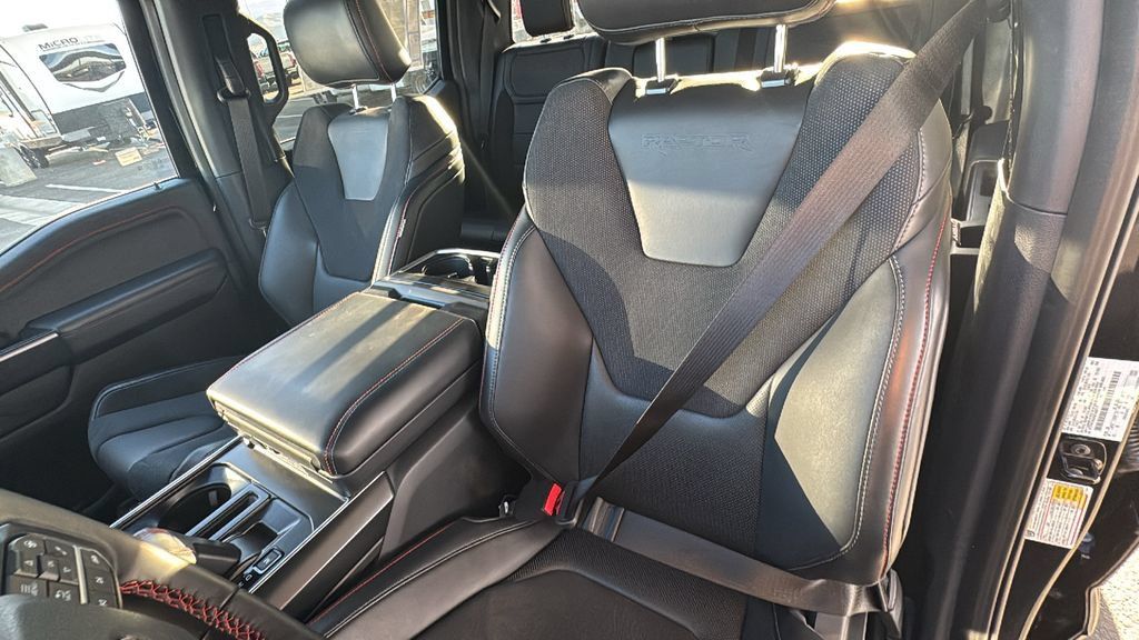New 2025 Ford F150 Raptor AWD/4WD image 15
