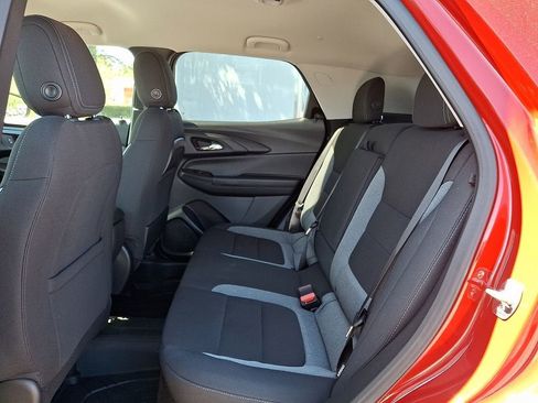 New 2026 Chevrolet TrailBlazer LT w/ Convenience Package AWD/4WD image 6