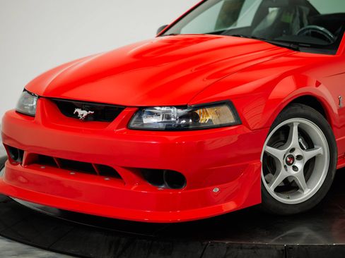 Used 2000 Ford Mustang Cobra RWD image 27